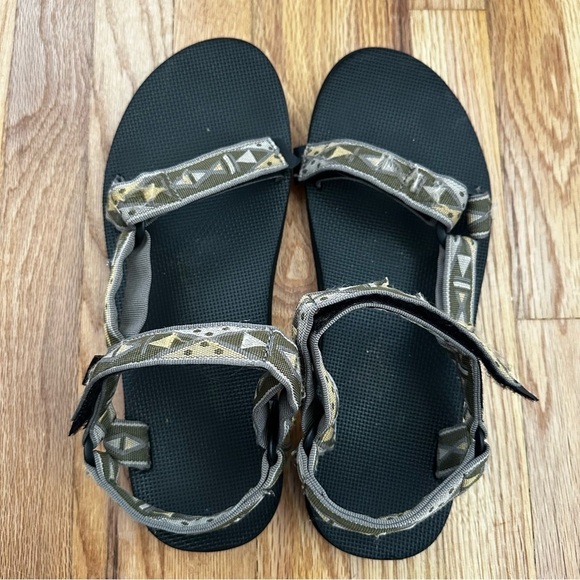 Teva Original Universal Outdoor Strappy Sandals Men’s Size 14 main image 6